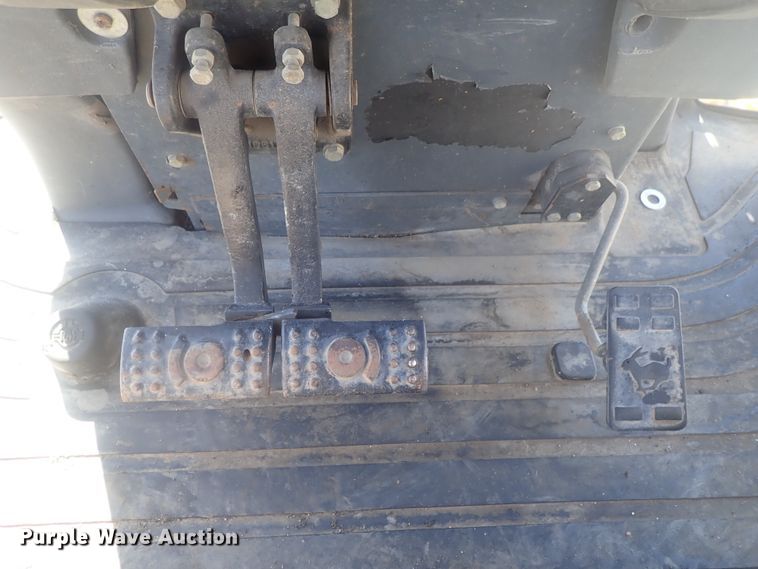 image for item DE0827 2006 John Deere 310SG  backhoe