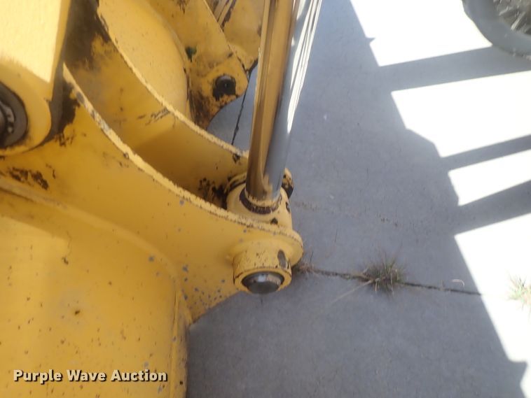 image for item DE0827 2006 John Deere 310SG  backhoe