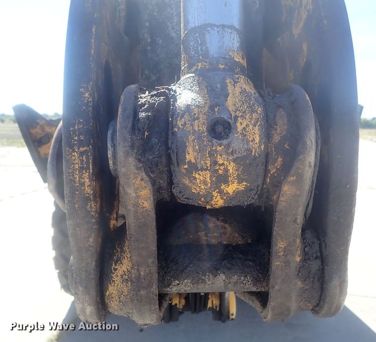 image for item DE0827 2006 John Deere 310SG  backhoe