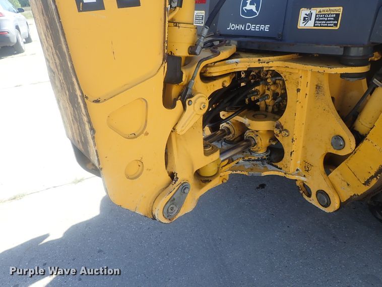 image for item DE0827 2006 John Deere 310SG  backhoe