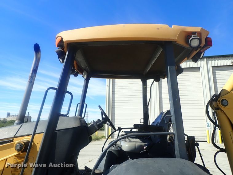 image for item DE0827 2006 John Deere 310SG  backhoe