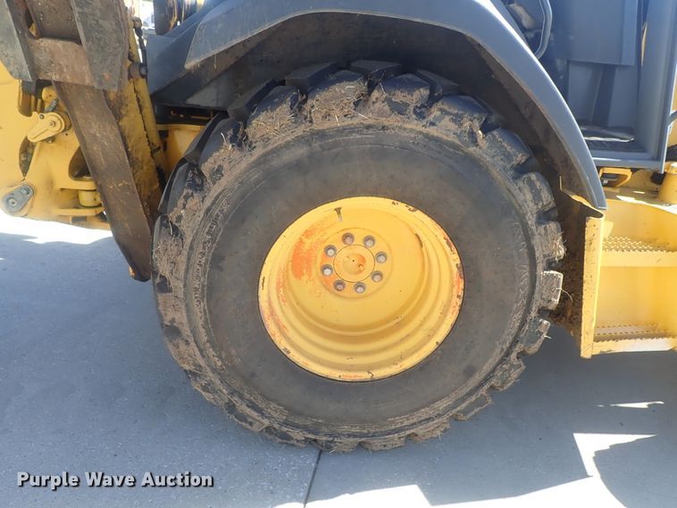 image for item DE0827 2006 John Deere 310SG  backhoe