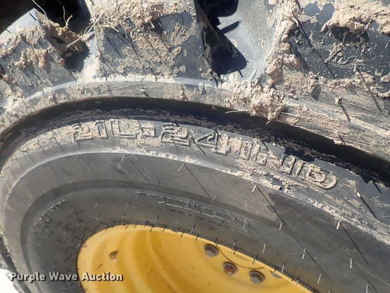 image for item DE0827 2006 John Deere 310SG  backhoe