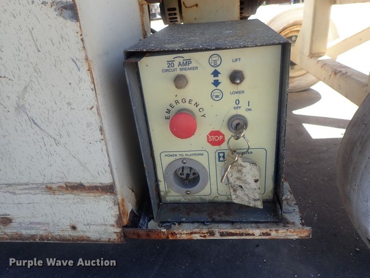 image for item DE0841 Terex TS30  scissor lift