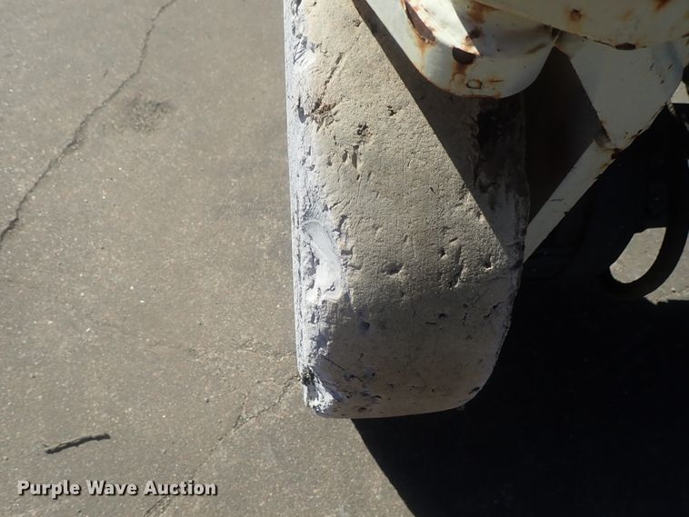 image for item DE0841 Terex TS30  scissor lift