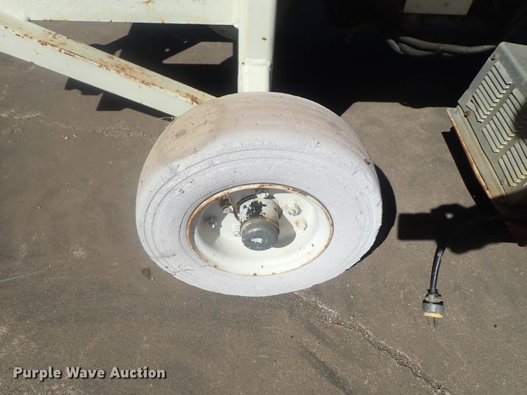 image for item DE0841 Terex TS30  scissor lift