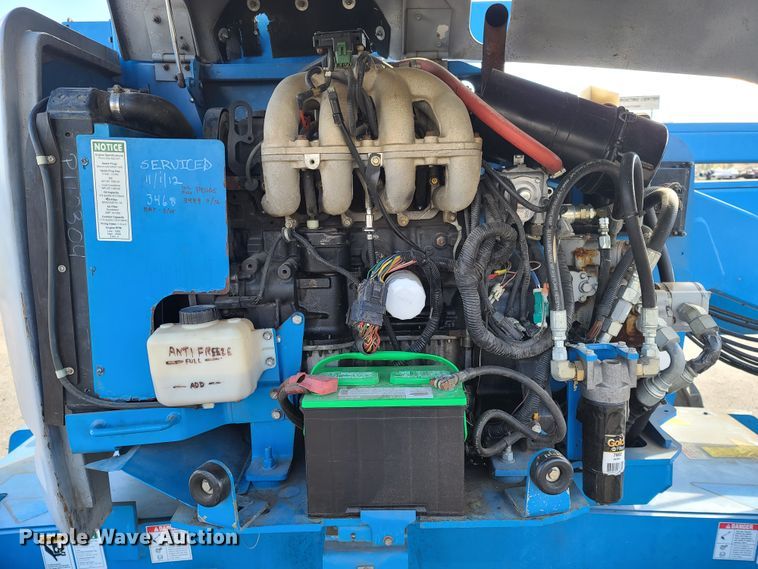 image for item DE2458 2000 Genie Z-45/25  boom lift