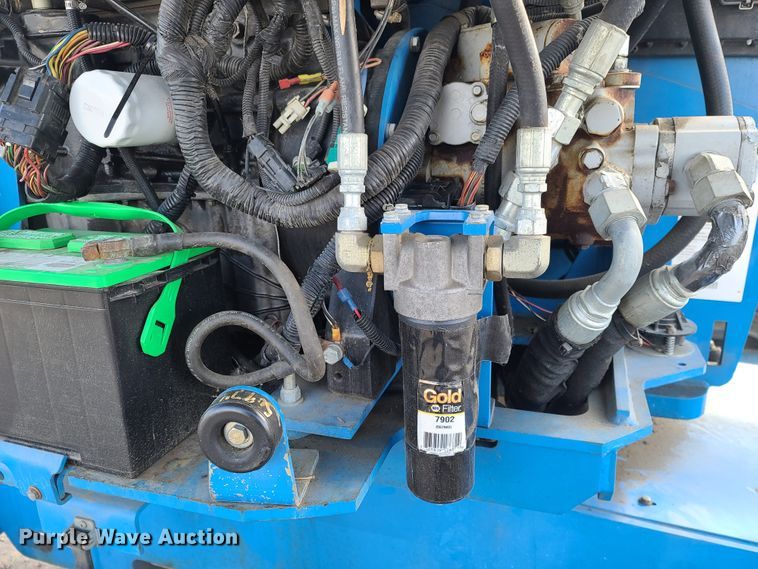 image for item DE2458 2000 Genie Z-45/25  boom lift