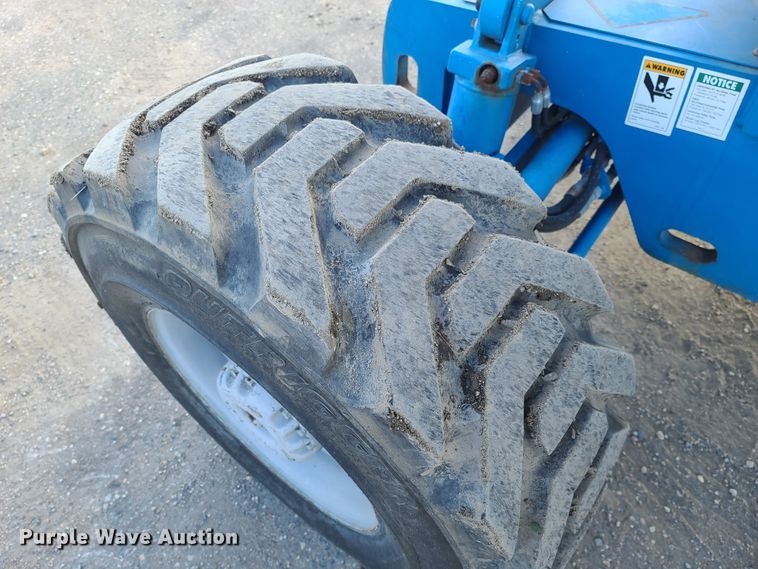 image for item DE2458 2000 Genie Z-45/25  boom lift