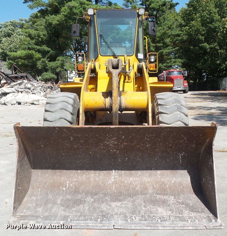 image for item DF0886 1991 John Deere 544E  wheel loader