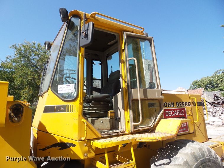 image for item DF0886 1991 John Deere 544E  wheel loader