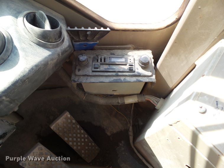 image for item DF0886 1991 John Deere 544E  wheel loader