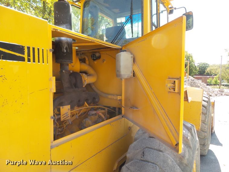 image for item DF0886 1991 John Deere 544E  wheel loader