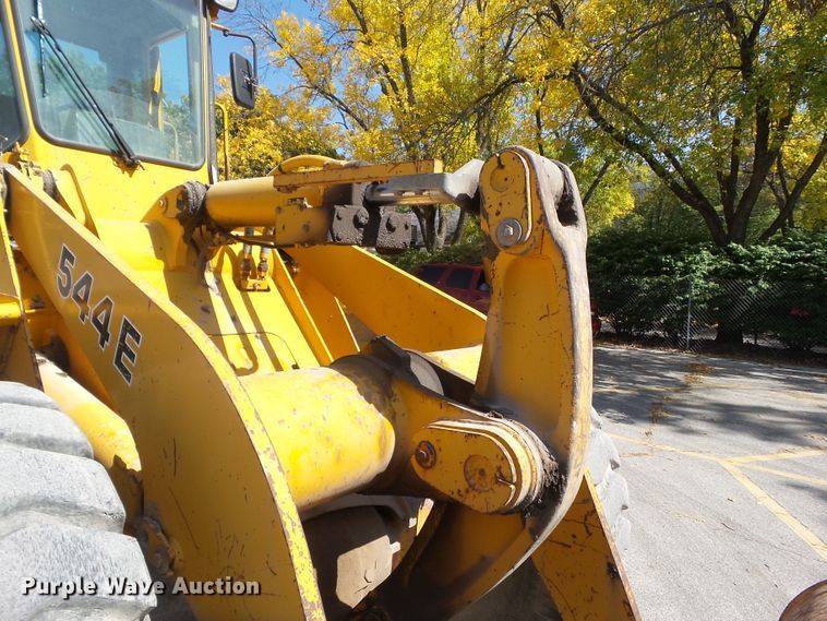 image for item DF0886 1991 John Deere 544E  wheel loader