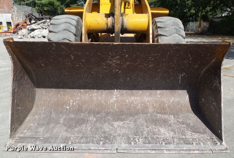 image for item DF0886 1991 John Deere 544E  wheel loader