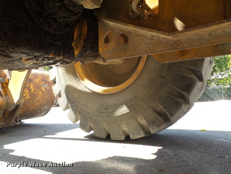 image for item DF0886 1991 John Deere 544E  wheel loader