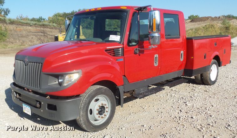 image for item DF0887 2013 International TerraStar  utility truck