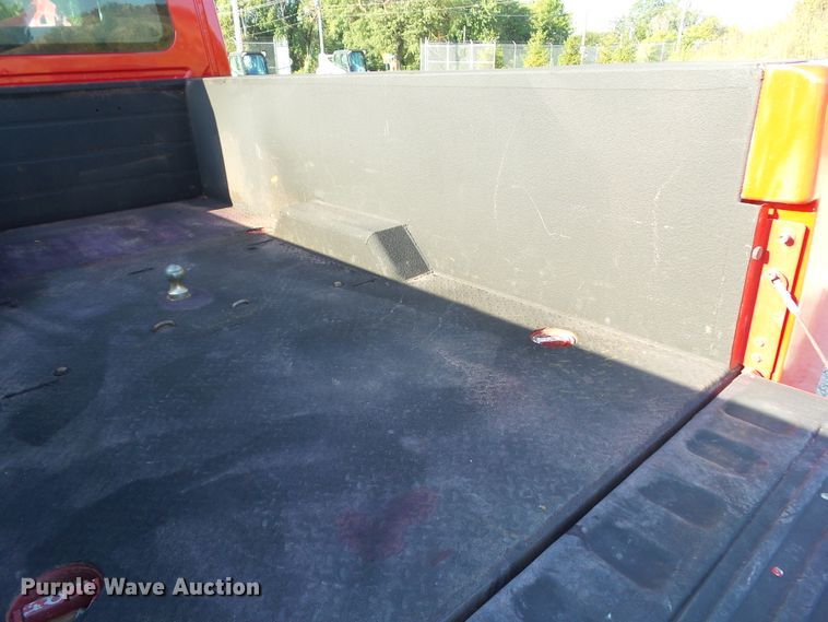 image for item DF0887 2013 International TerraStar  utility truck