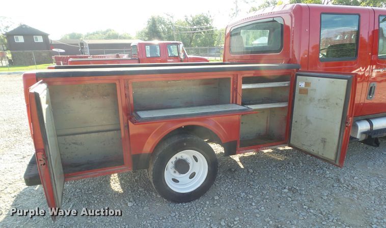 image for item DF0887 2013 International TerraStar  utility truck