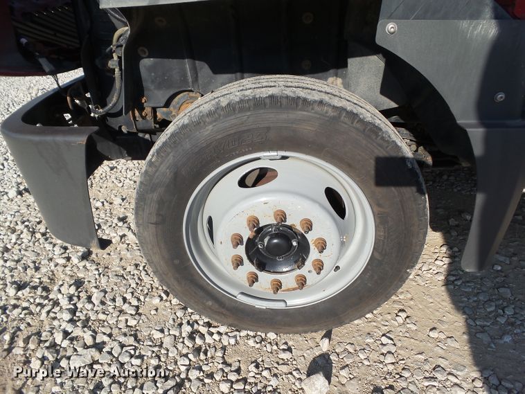 image for item DF0887 2013 International TerraStar  utility truck