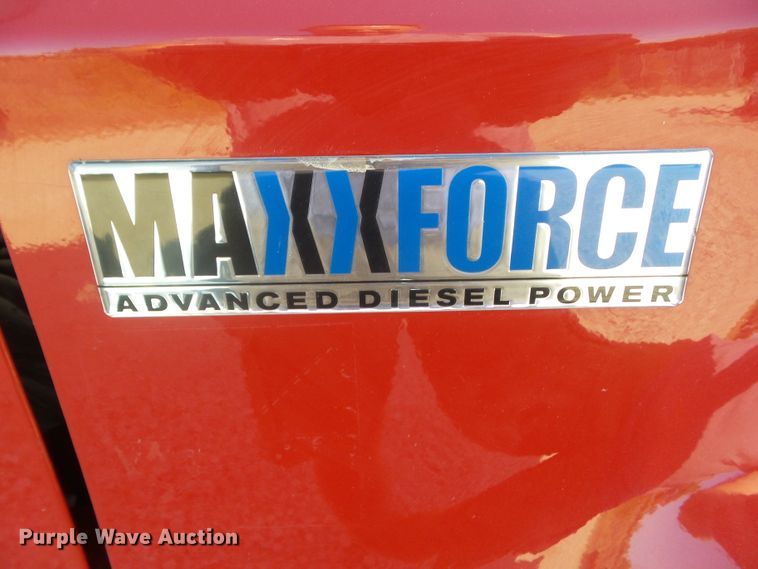 image for item DF0887 2013 International TerraStar  utility truck