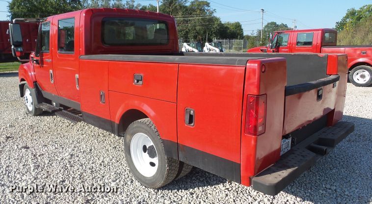 image for item DF0888 2013 International TerraStar  utility truck