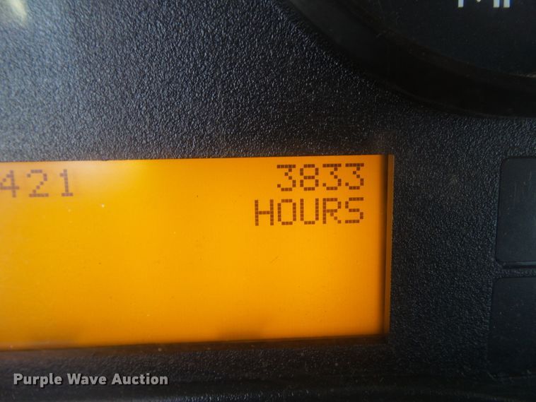 image for item DF0888 2013 International TerraStar  utility truck