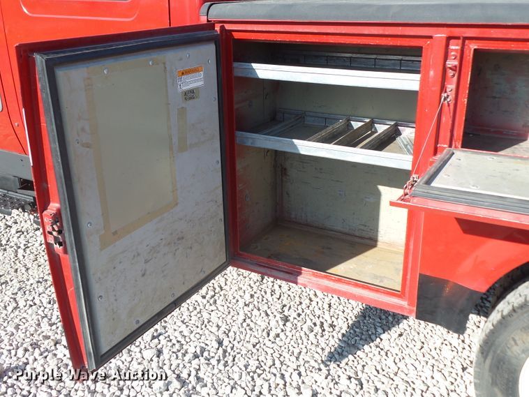 image for item DF0888 2013 International TerraStar  utility truck