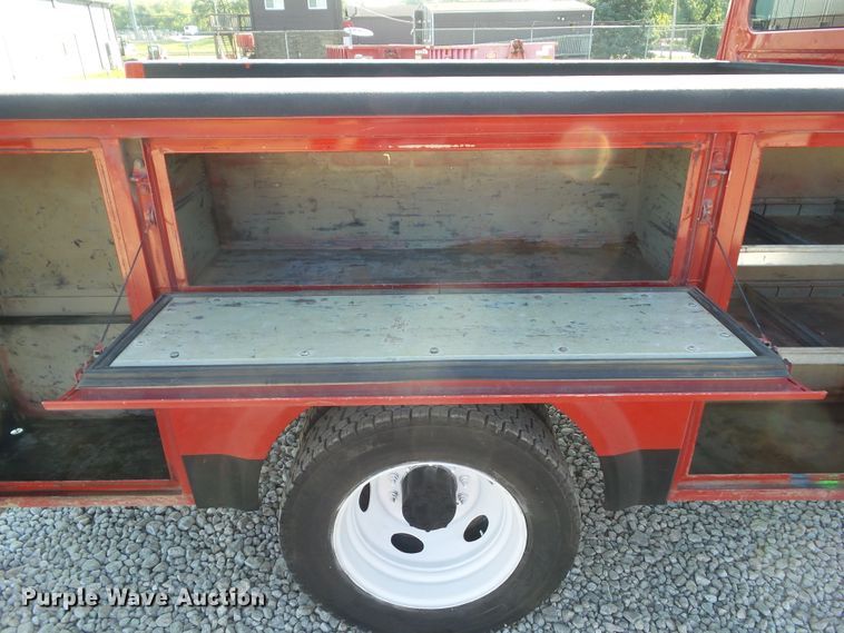 image for item DF0888 2013 International TerraStar  utility truck