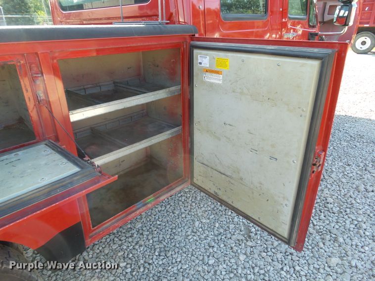 image for item DF0888 2013 International TerraStar  utility truck