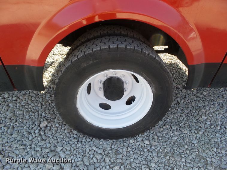 image for item DF0888 2013 International TerraStar  utility truck