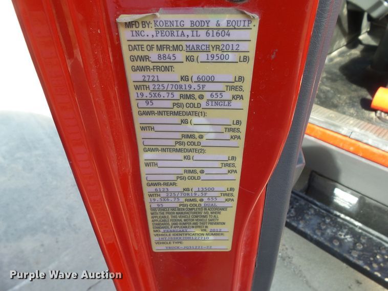 image for item DF0888 2013 International TerraStar  utility truck