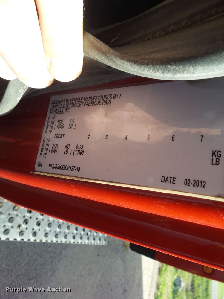 image for item DF0888 2013 International TerraStar  utility truck