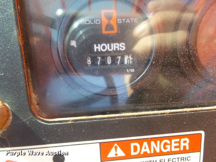 image for item DF0889 SkyTrak 8042  telehandler