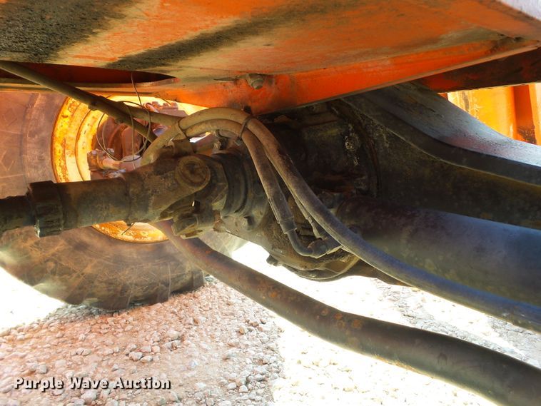 image for item DF0889 SkyTrak 8042  telehandler