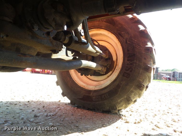 image for item DF0889 SkyTrak 8042  telehandler