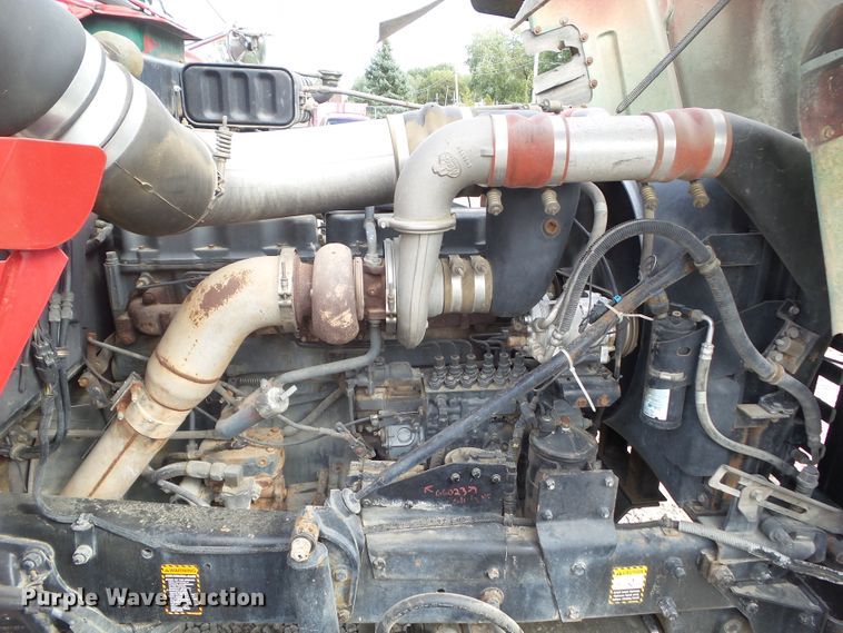 image for item DF0890 1992 Mack RD600  semi truck