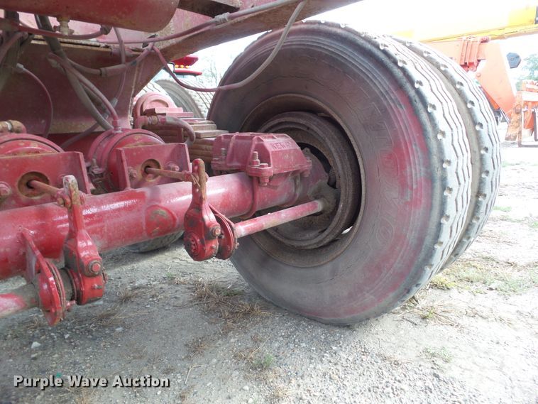 image for item DF0891 1977 Steco ST end dump trailer