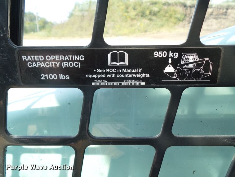 image for item DF0894 2013 Bobcat S590  skid steer loader