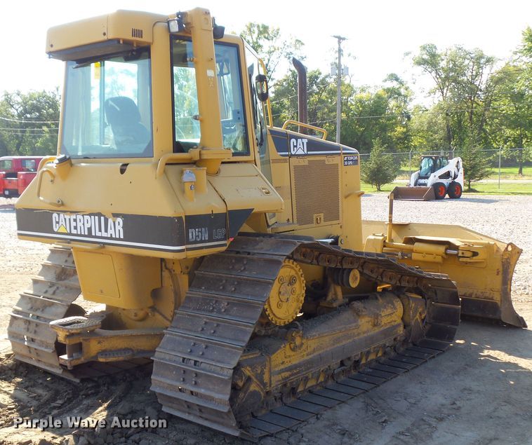 image for item DF0895 2006 Caterpillar D5N LGP  dozer