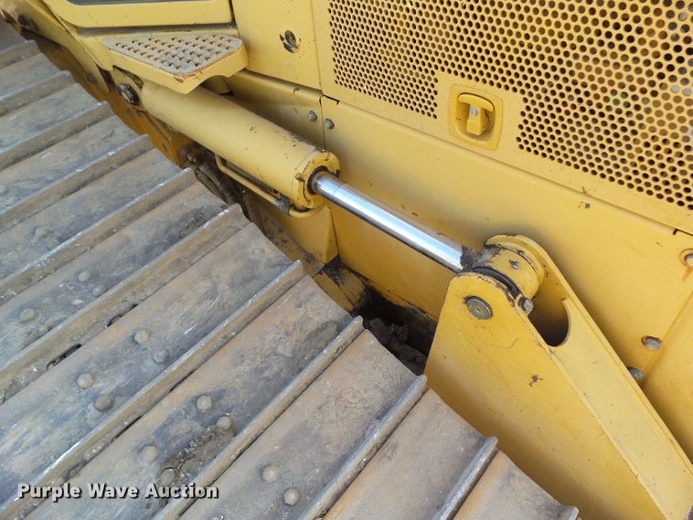 image for item DF0895 2006 Caterpillar D5N LGP  dozer