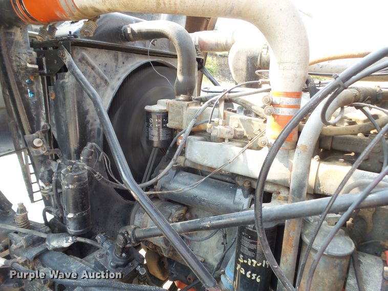 image for item DF0896 1988 Mack R690ST  dump truck