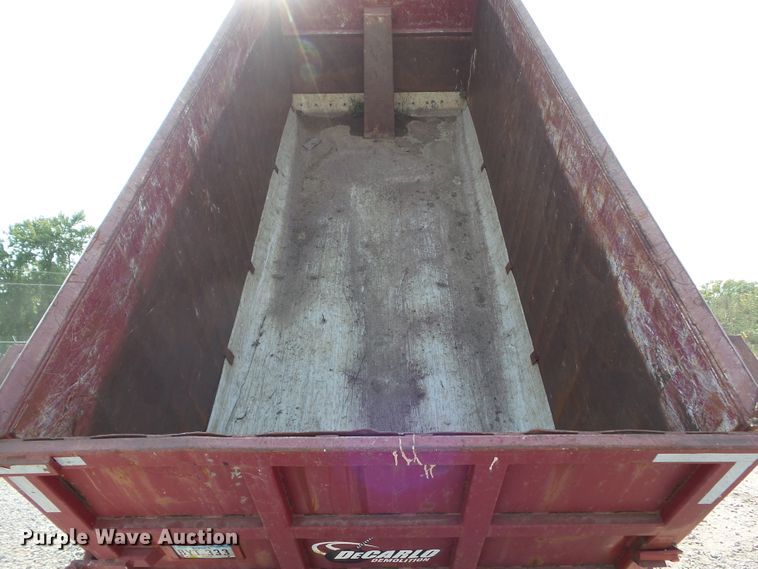 image for item DF0896 1988 Mack R690ST  dump truck