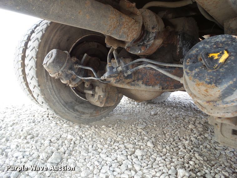 image for item DF0896 1988 Mack R690ST  dump truck