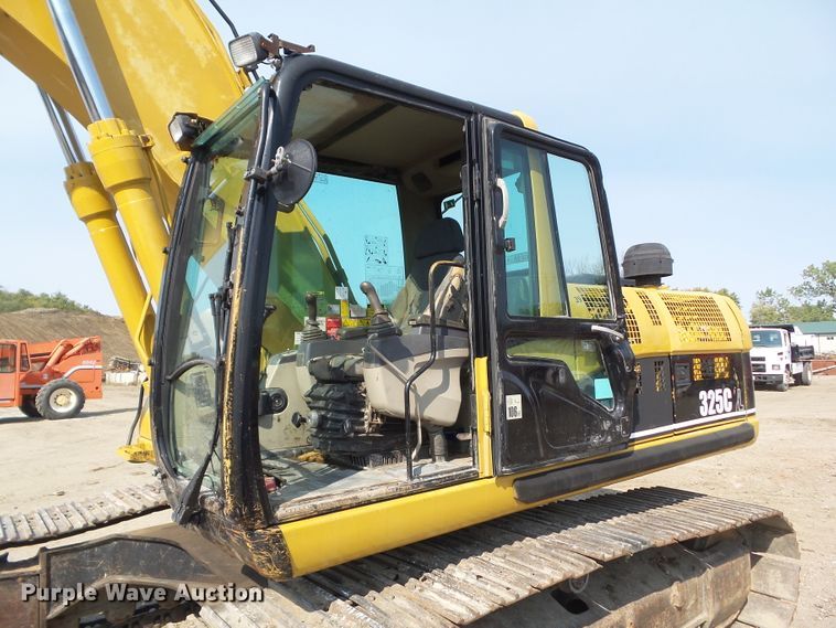 image for item DF0897 2005 Caterpillar 325CL  excavator
