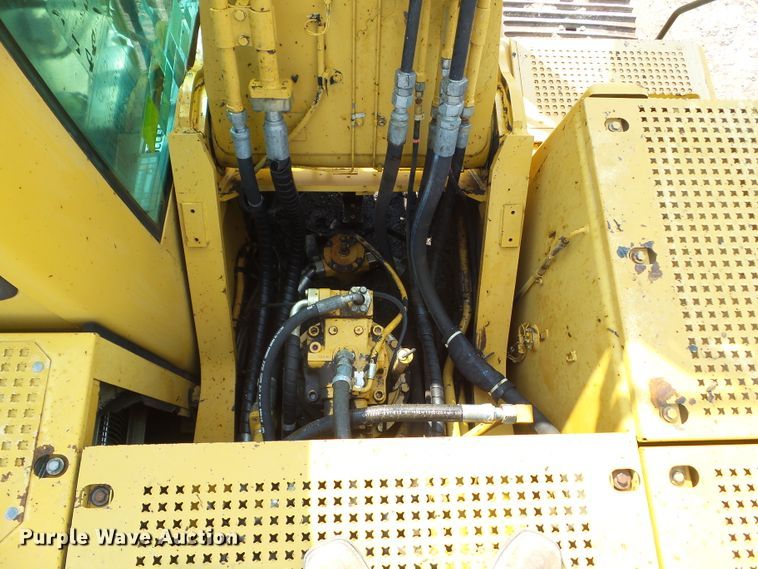 image for item DF0897 2005 Caterpillar 325CL  excavator