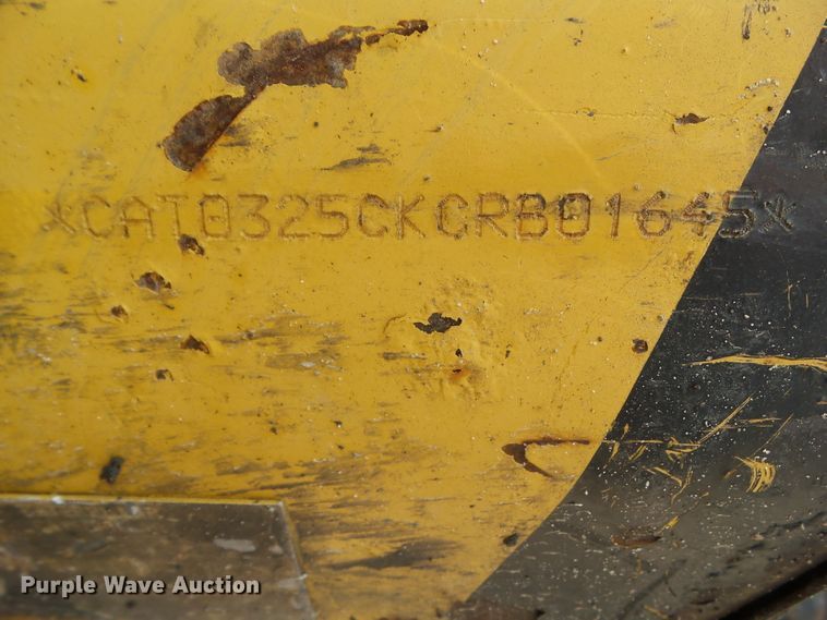 image for item DF0897 2005 Caterpillar 325CL  excavator