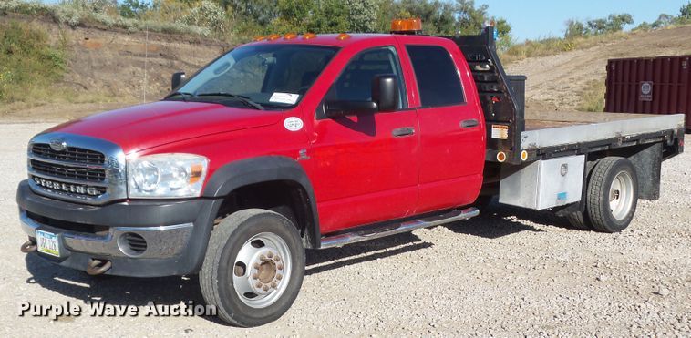 image for item DF0900 2008 Sterling 5500  flatbed truck