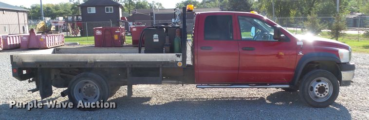 image for item DF0900 2008 Sterling 5500  flatbed truck