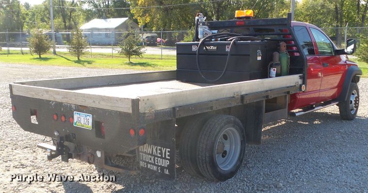 image for item DF0900 2008 Sterling 5500  flatbed truck